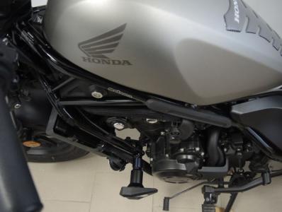 RD-Moto Crash sliders for Honda CMX 500 Rebel 2017+