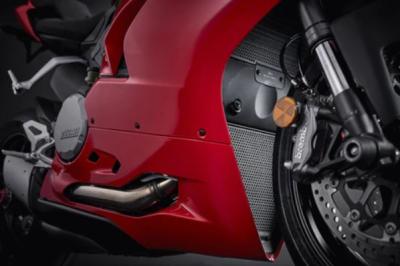Preview: Evotech Performance Kühlerabdeckung unten für Ducati Panigale 1299 S 2015-17