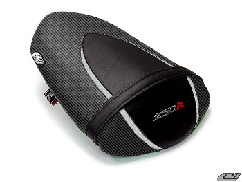 3012205 BLACK/SILVER/CF BLACK/250R EMBROIDERY