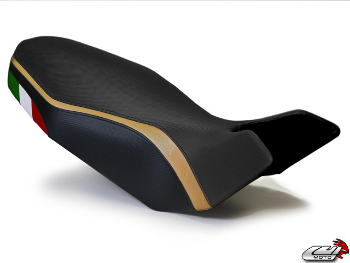 1082103 CF BLACK/GOLD/CF BLACK