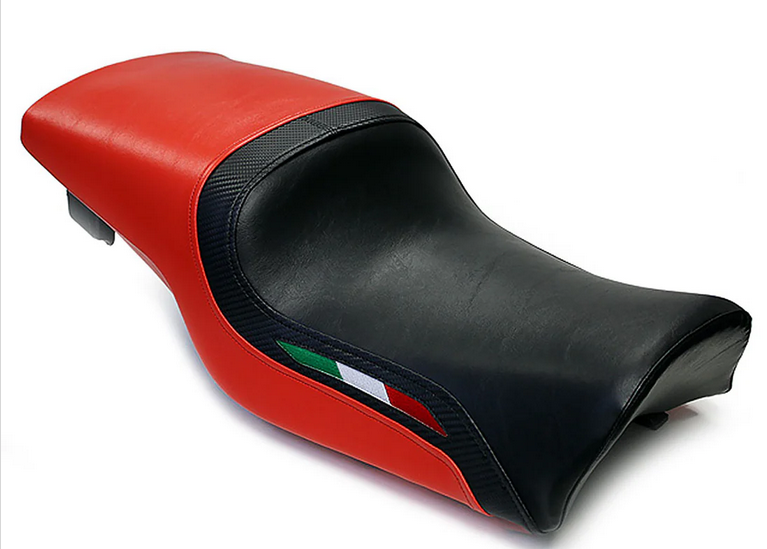 1121101 BLACK/CF BLACK/ITALIAN FLAG EMB/RED