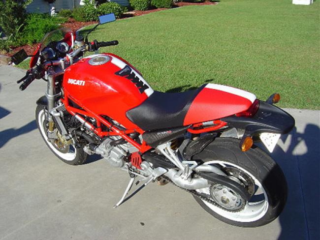 Luimoto Sitzbankbezug Corse für Ducati Monster 00-07