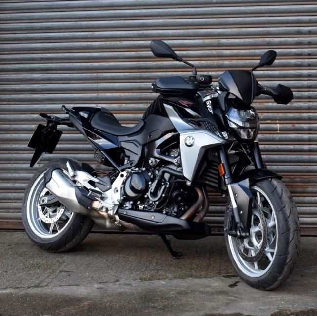 Pyramid Bugspoiler für BMW F 900 R  / XR 2020  Matt schwarz