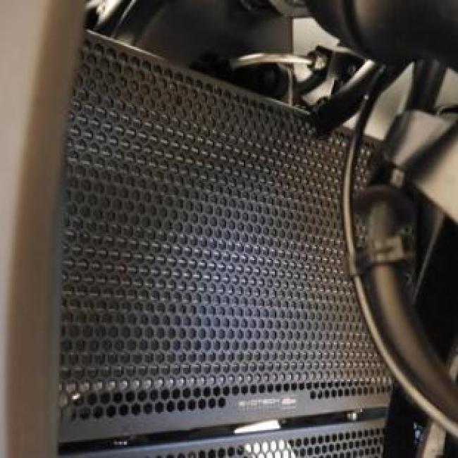 Evotech Performance Kühlerschutz für Yamaha YZF-R3 2015-2018