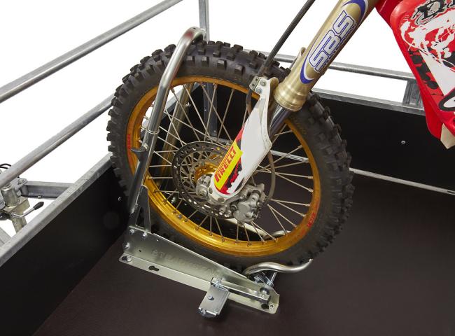 ACEBIKES Motorradständer SteadyStand® Cross 18 bis 21 Zoll