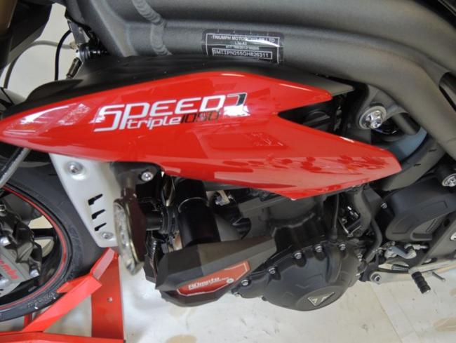 RD-Moto Crash sliders for Triumph Speed Triple 1050 S / R 2016+