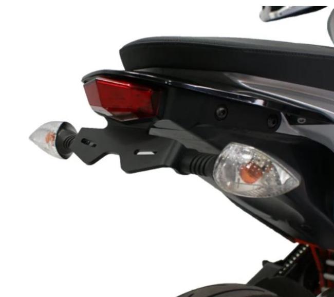 Evotech Performance Kennzeichenhalter für KTM Duke 690 2012-2019 (rot)
