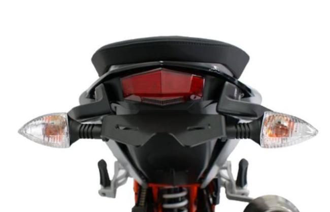 Evotech Performance Kennzeichenhalter für KTM Duke 690 2012-2019 (weiß)